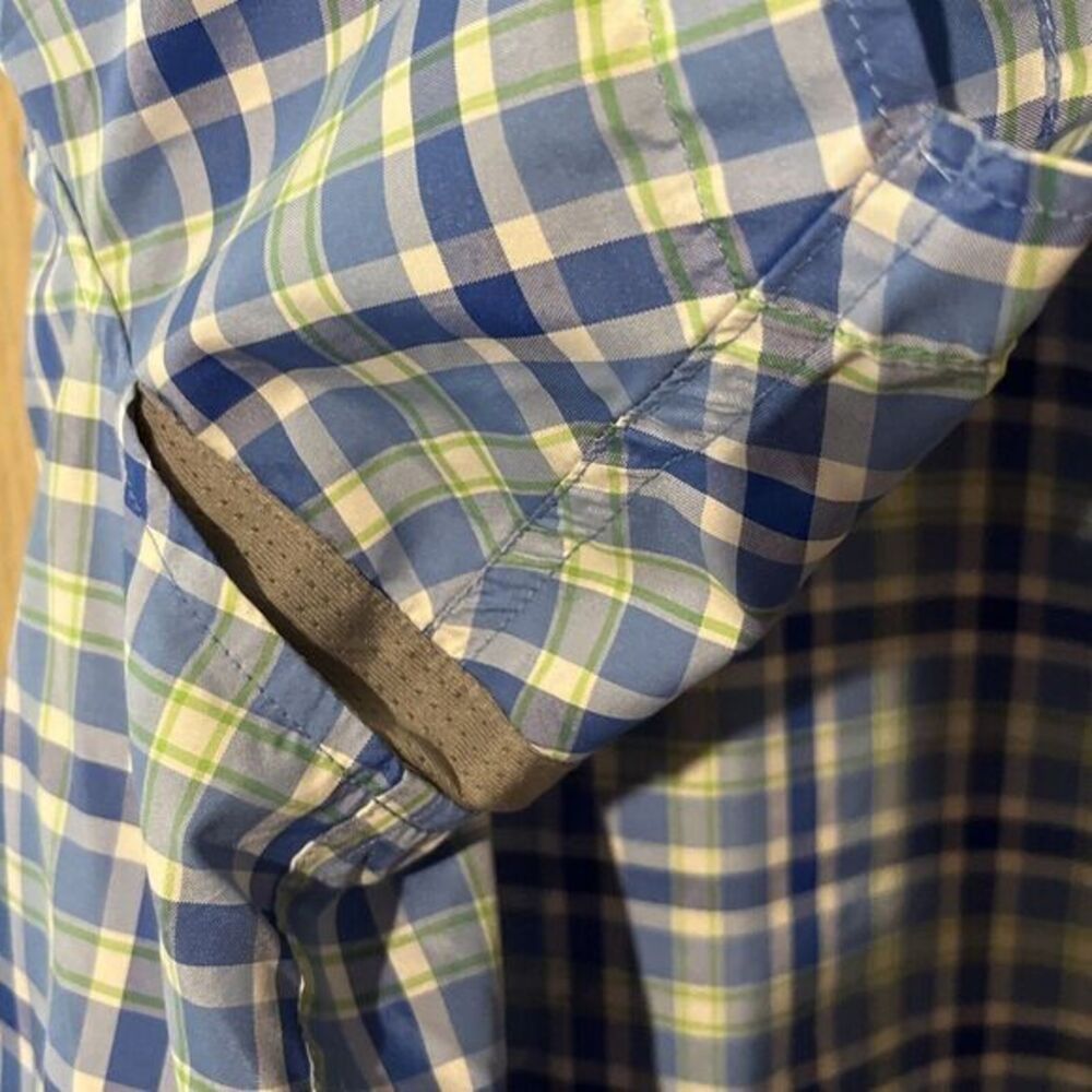 Under Armour Heatgear Shirt Mens XL Blue White Plaid Short Sleeve Button Up - Picture 6 of 6